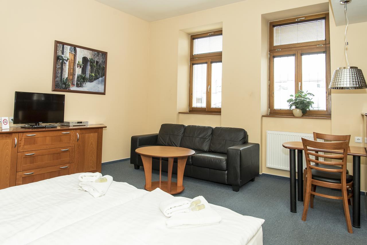 Penzión pre hostí Zelena Zaba 3*